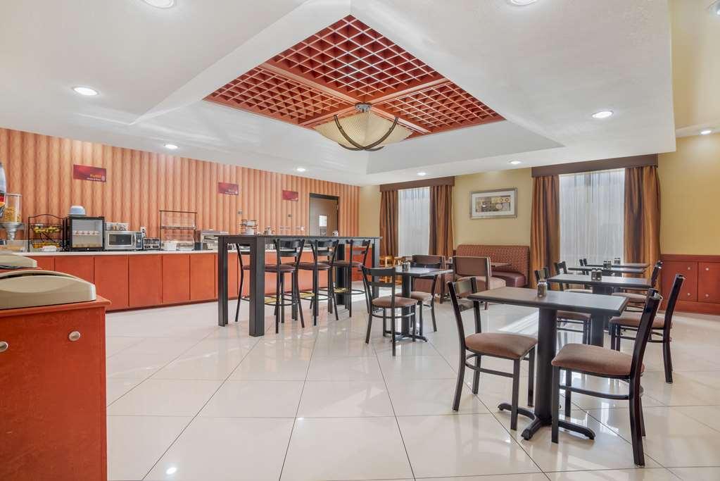 Best Western Plus Flowood Inn & Suites Restoran fotoğraf