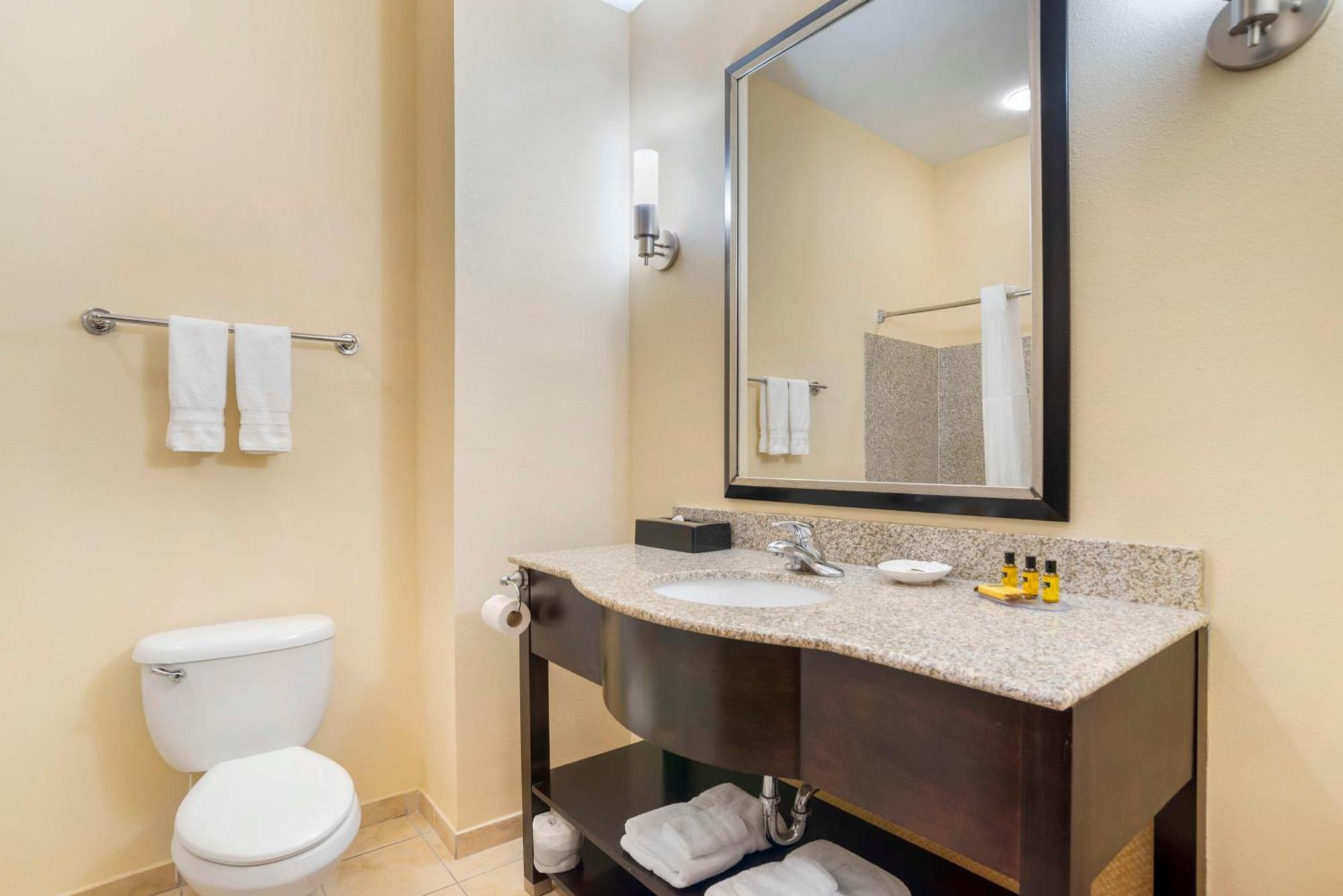 Best Western Plus Flowood Inn & Suites Dış mekan fotoğraf