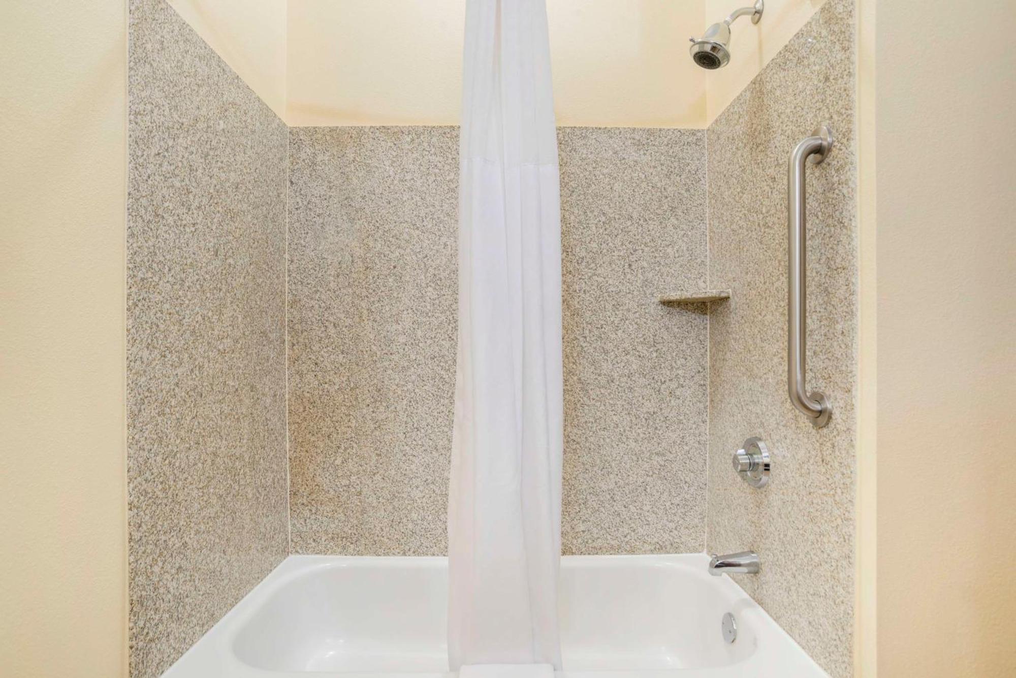 Best Western Plus Flowood Inn & Suites Dış mekan fotoğraf