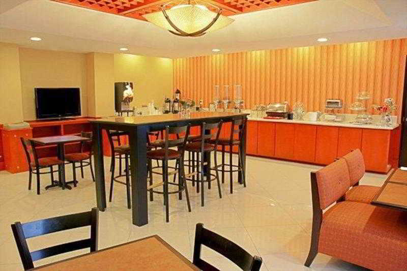 Best Western Plus Flowood Inn & Suites Restoran fotoğraf